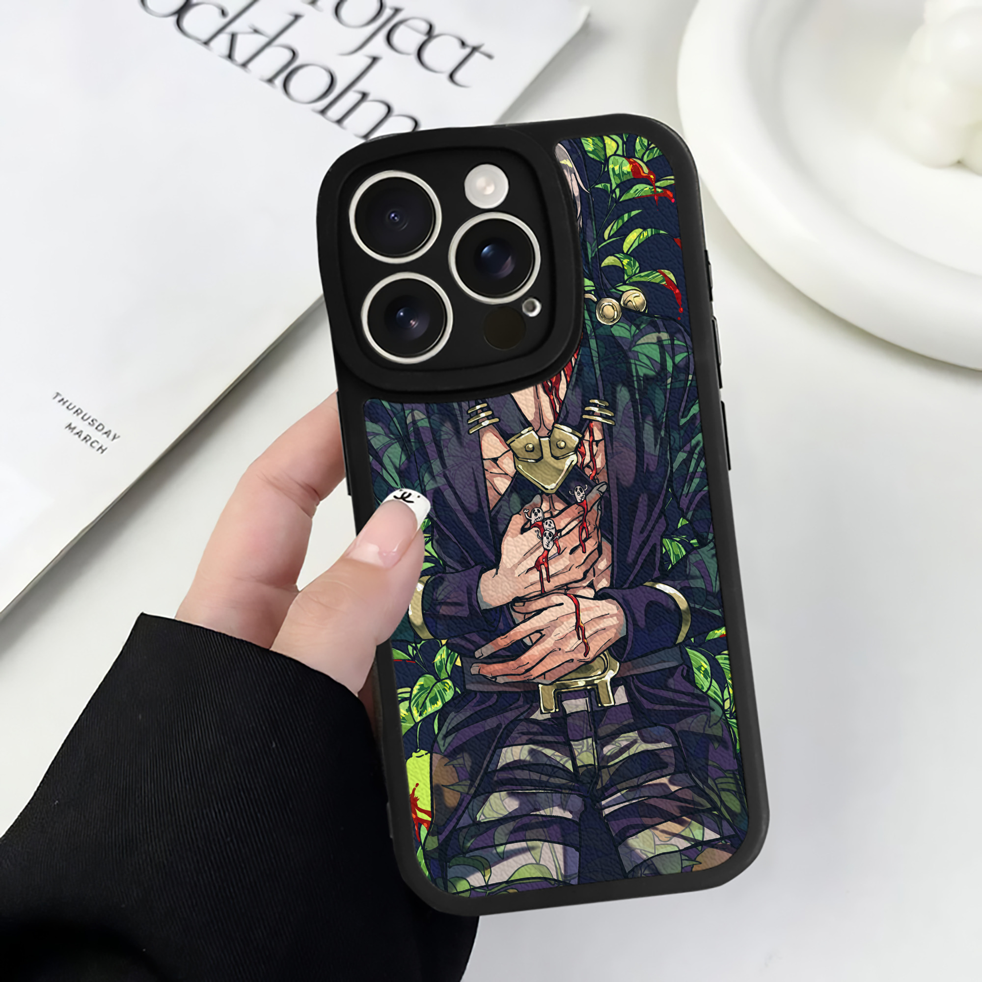 （画像用） ジョジョの奇妙な冒険 JoJo's Bizarre Adventure 【iPhone 16シリーズ対応】シリコンスマホケース（レザー調） 材質：シリコン